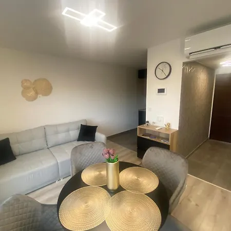 View Penthouse Apartment