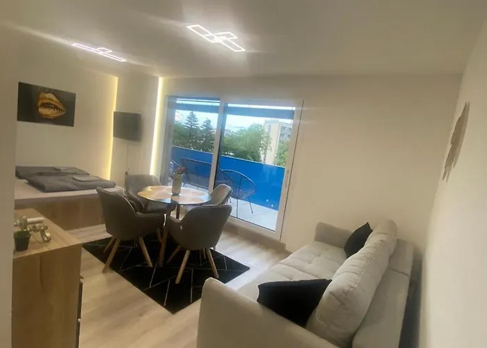 View Penthouse Апартаменты *